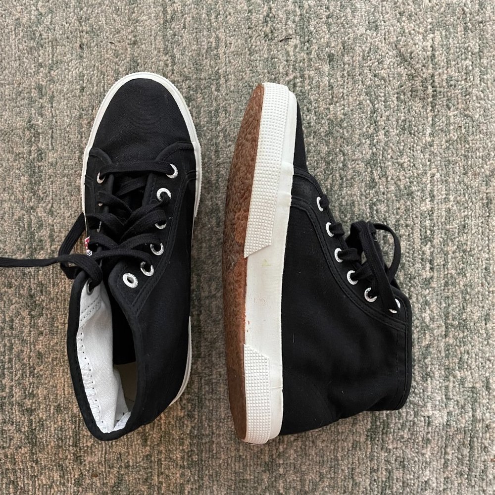 Superga Black High-Top W 7